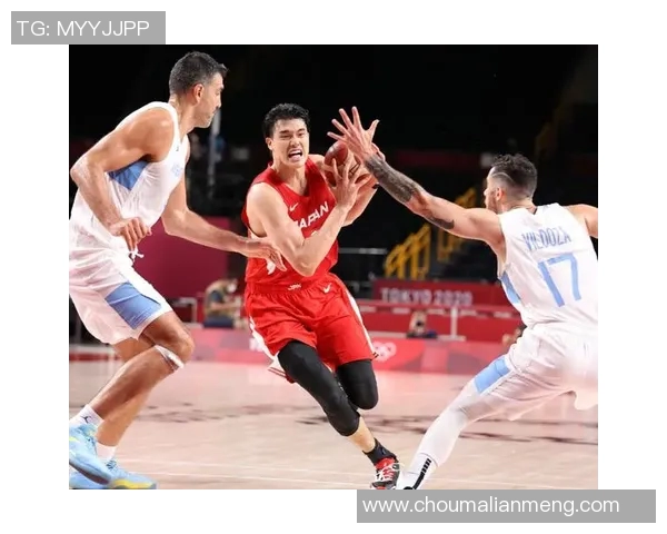 飓风队与阿青年队激战正酣谁能在这场较量中笑到最后